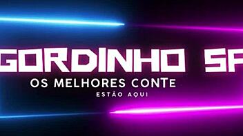 Hey, you wanna see me devouring that juicy Indian pussy in the hotel?