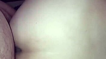 Hey, we're swinging on the bed edge with group fun 😏