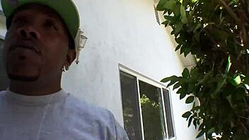 Lisa Ann takes on Shorty Mac's massive black dick for epic creampie action 😈