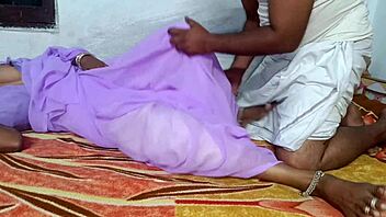 Desi hot wife gets shaved pussy licked in homemade bedroom action