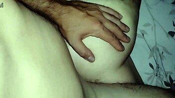 Big Cock Penetrates Tight Pussy in Close-Up Amateur Milf POV Action