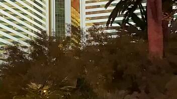 oh beautiful italian, take that anal ride in vegas with manuel ferrara!