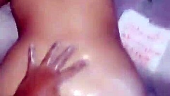 Arab Wife Gets Sexy Assfucking In Hot Milf Anal