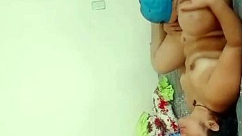 I love big cock and being a total slut for it