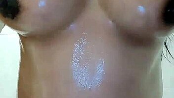 hey, wanna watch bluee masturbate while pregnant with those natural tits and crazy flashing vibes?