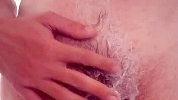 I fist my prolapsed ass and fuck my stretched tattooed hole 😈