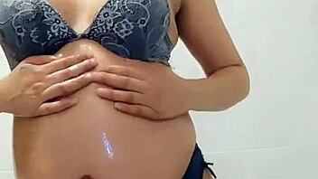 hey, wanna watch bluee masturbate while pregnant with those natural tits and crazy flashing vibes?