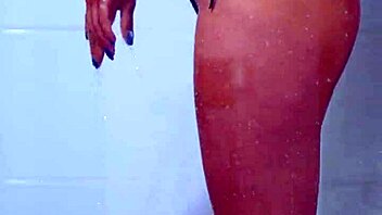 College tanned girl showers in bikini!