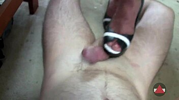 Dominant babe gives rough shoejob with heels and cumshot on feet 👠💦