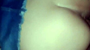 Fodendo novinha safada de sainha rabudinha gostosa gemendo gostoso na minha piroca