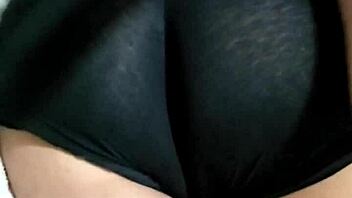 Doña Mary Feels Passionate In Mini Shorts At Gym