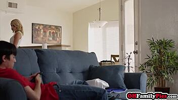 i love watching freya parker and madison summers explode in horny teen 18+ fireworks