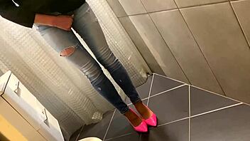 desperate pee in my jeans then he pees on my ass and i give him a hot blowjob