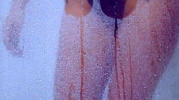 College tanned girl showers in bikini!