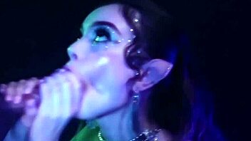 Petite skinny Molly Little contrasts with muscular bodybuilder in blowjob missionary riding fucking cowgirl scene