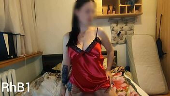 Redhead Teen Babe Moans as He Licks Juicy Pussy to Intense Orgasm