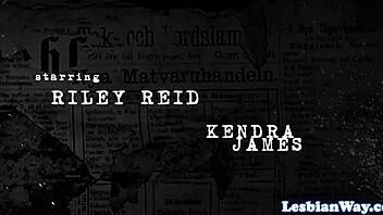 Storyline lesbians licking pussy