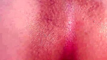 Colombian SabrinaFoxy Seeks Daily Anxiety Relief