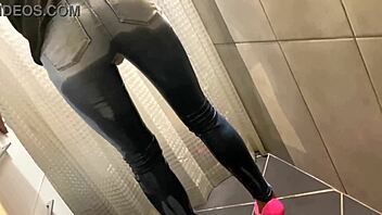 desperate pee in my jeans then he pees on my ass and i give him a hot blowjob