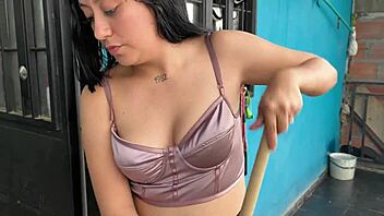 Hey, fucking my hot Latina friend after a steamy afternoon, she covers my face in cum! 🔥💦