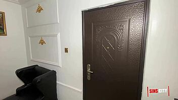 Horny Ebony Cougar Lady Seduces and Fucks Hotel Attendant with Wet Pussy in Outdoor Missionary and Doggystyle