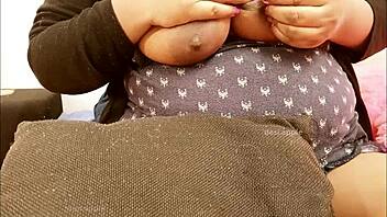 Is This Sexy Indian Baby Showing Natural Tits While Fucking?