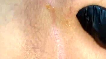 Colombian SabrinaFoxy Seeks Daily Anxiety Relief