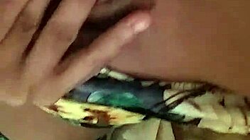 Hey I'm feeling so horny and all alone right now