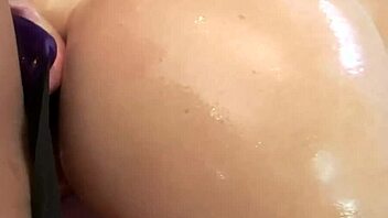 Hey, shove that dildo deep in my tight ass like a nasty housewife