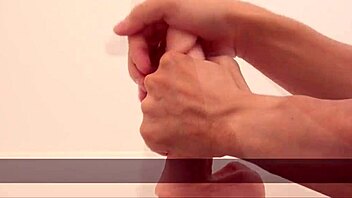 男の潮吹き完全攻略 – intense handjob leading to wild orgasm in BDSM style 😏