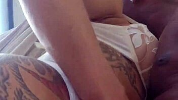 Canadian amateur gives her ass to Brazilian guy outdoors in public with intense passion