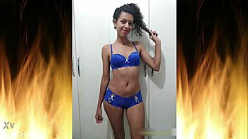 check out this beautiful brunette flashing her sexy lingerie in homemade exhibitionist fun! 😍👙