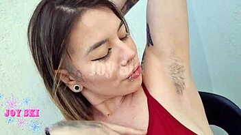 my friend shaved my armpits in a way that really turned me onn...