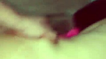 Hey there, check out this young 18+ Latina with natural features