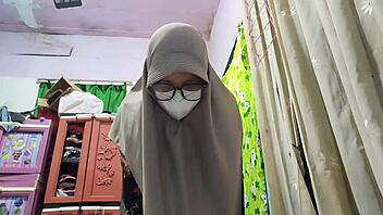 hey, teacher catches student masturbating and invites for a quick session