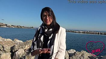 jade the 25-year-old naughty accountant getting sexy in lingerie 😏