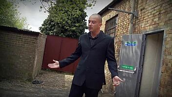 Hey, check out this curvy brunette milf in fishnets doing slutty sex