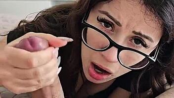 glasses babe slow handjob massage ruined my orgasm 😩