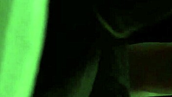 uh white hooker uh gives uh really good head ya know