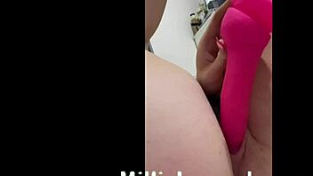 Uh i got so horny playin with toys solo british girl