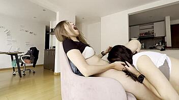 Se le pone duro el clítoris a la hetero perra de salón 😈💦🔥