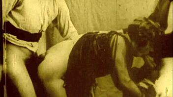 Sesso di gruppo bollente: orge selvagge '900 vs incontri steam '800