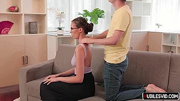 Youngger Stepmommy Stacy Cruz Take Test!