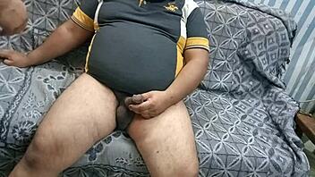 What happens when this malayali nurse gives a patient sensual handjob leading to big cumshot in hospital?