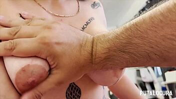 I-I'm Putalocura, tetona española Nadja Hot, saca la lefa de Torbe by follando y chupando!