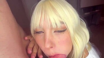 fucked a funny skinny european girl hard with passionate fingering and quickie pounding 😈