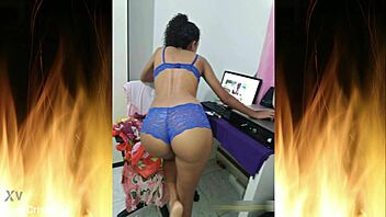 check out this beautiful brunette flashing her sexy lingerie in homemade exhibitionist fun! 😍👙