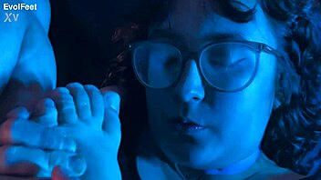 Hey, do you really think you can handle the scent of my dirty nylons without giving in