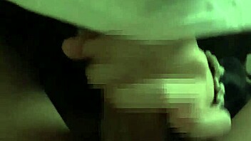 i went on my first remote vibrator date ever... got so wet i couldnt hold back and we cut the wholesome date short