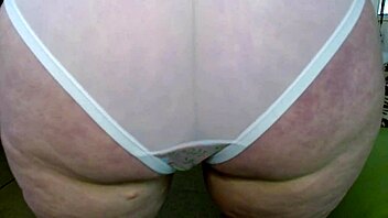 1221 i soaked these panties in cum before sending them to their new forever home